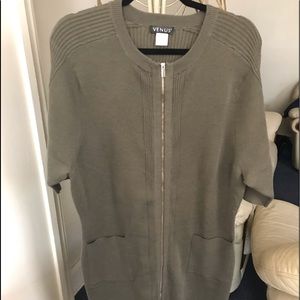 A New stunning sweater dress size 2X